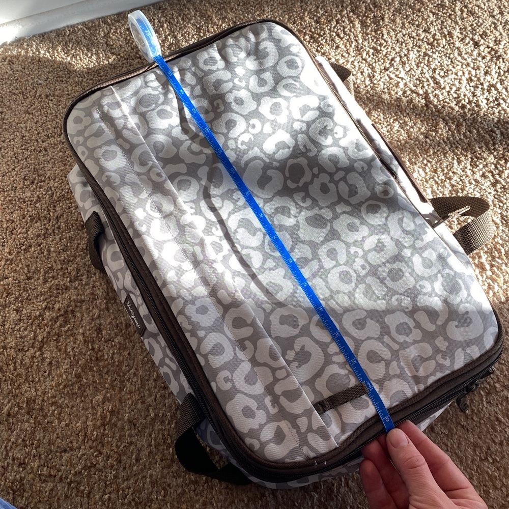 Thirty-one Perfect Party Casserole Carrier - Picture 15 of 16